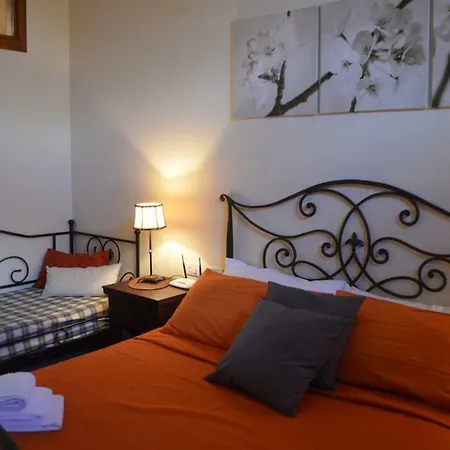 Bed and Breakfast Bike 3*